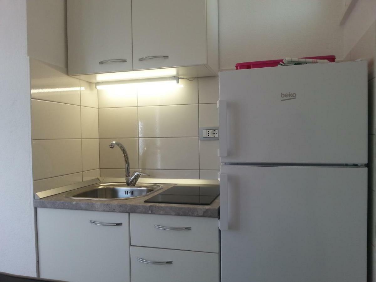 Studio Apartment Luce 2 Marina Extérieur photo